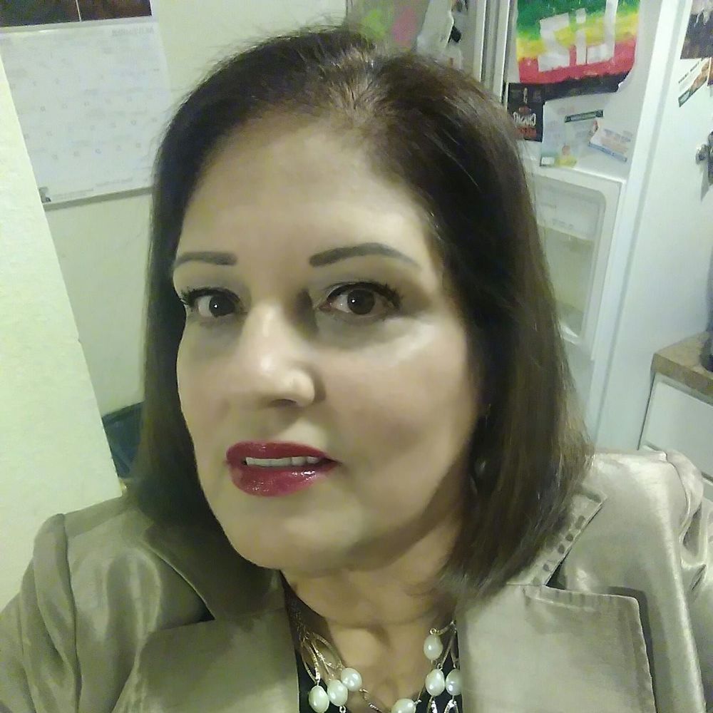 Meet your Posher, Blanca